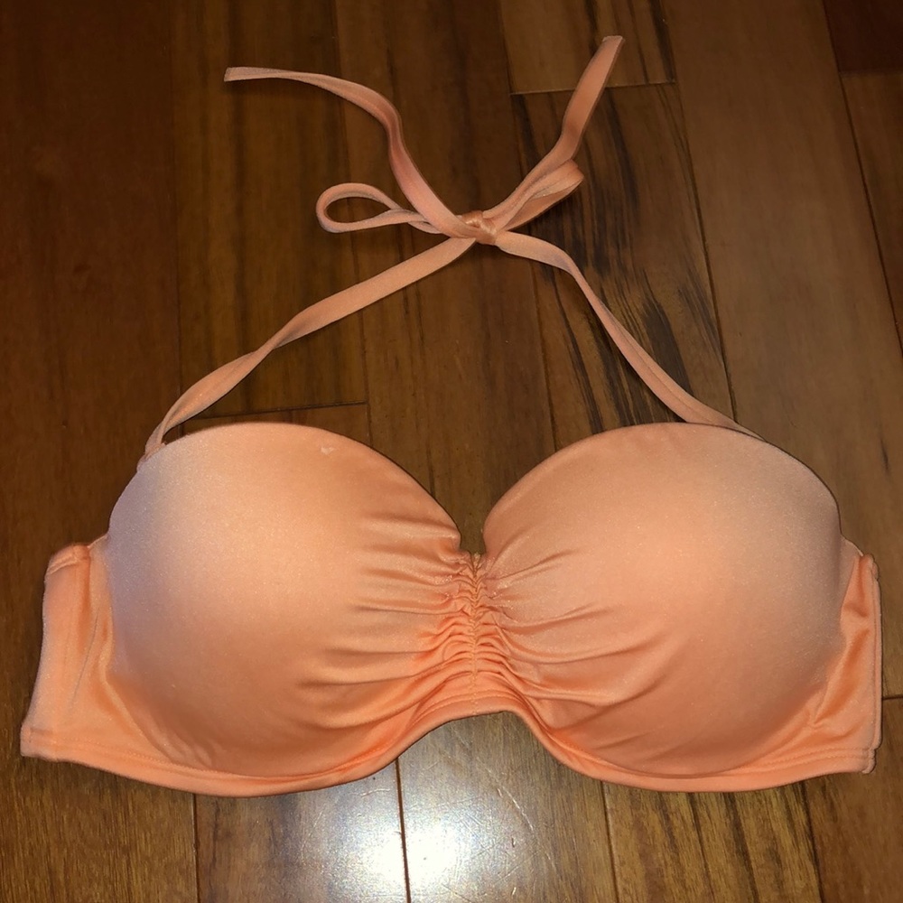 Victoria’s Secret Swim top 36D